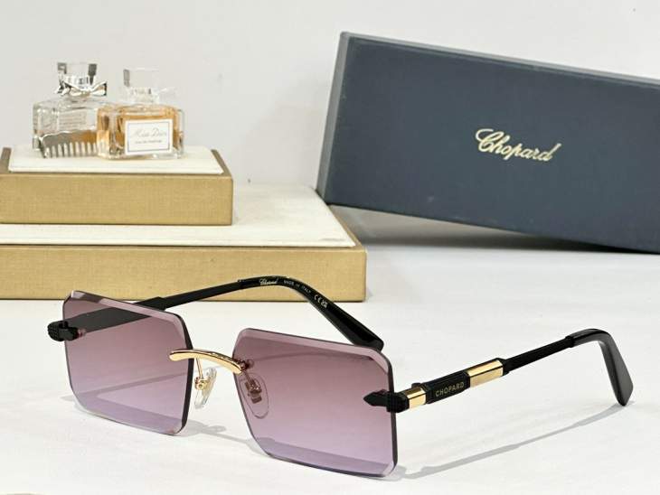 Picture of Chopard Sunglasses _SKUfw69701483fw